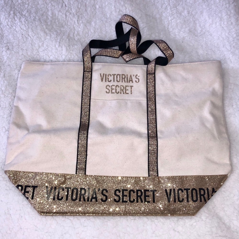Victoria’s Secret tote bag